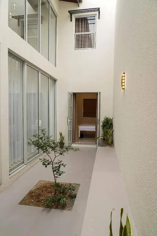 Semesterbostad Willow Way Inn Entire House Negombo